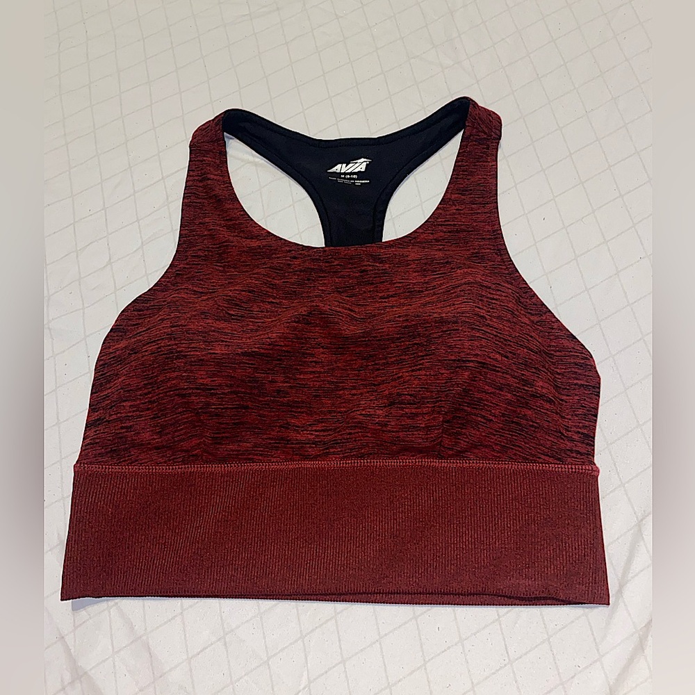 NWOT AVIA Women’s burgundy Sports Bra Size medium (8-10).